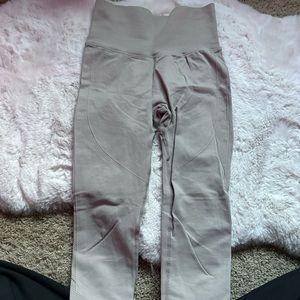 Women/teen leggings!